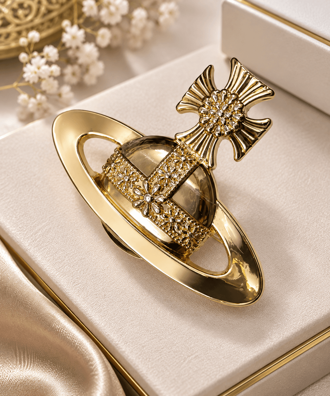 VIVIENNE WESTWOOD BROOCH thumbnail 2
