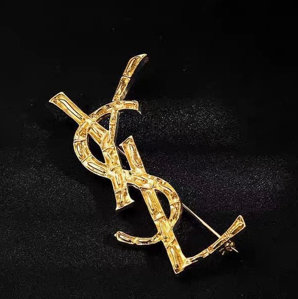 Brooch