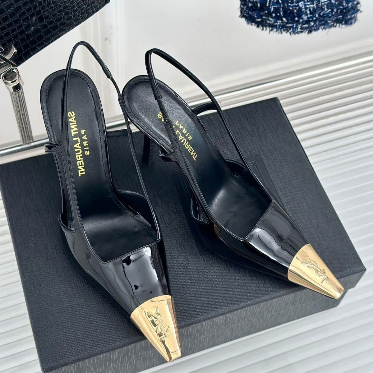 SAINT LAURENT 
