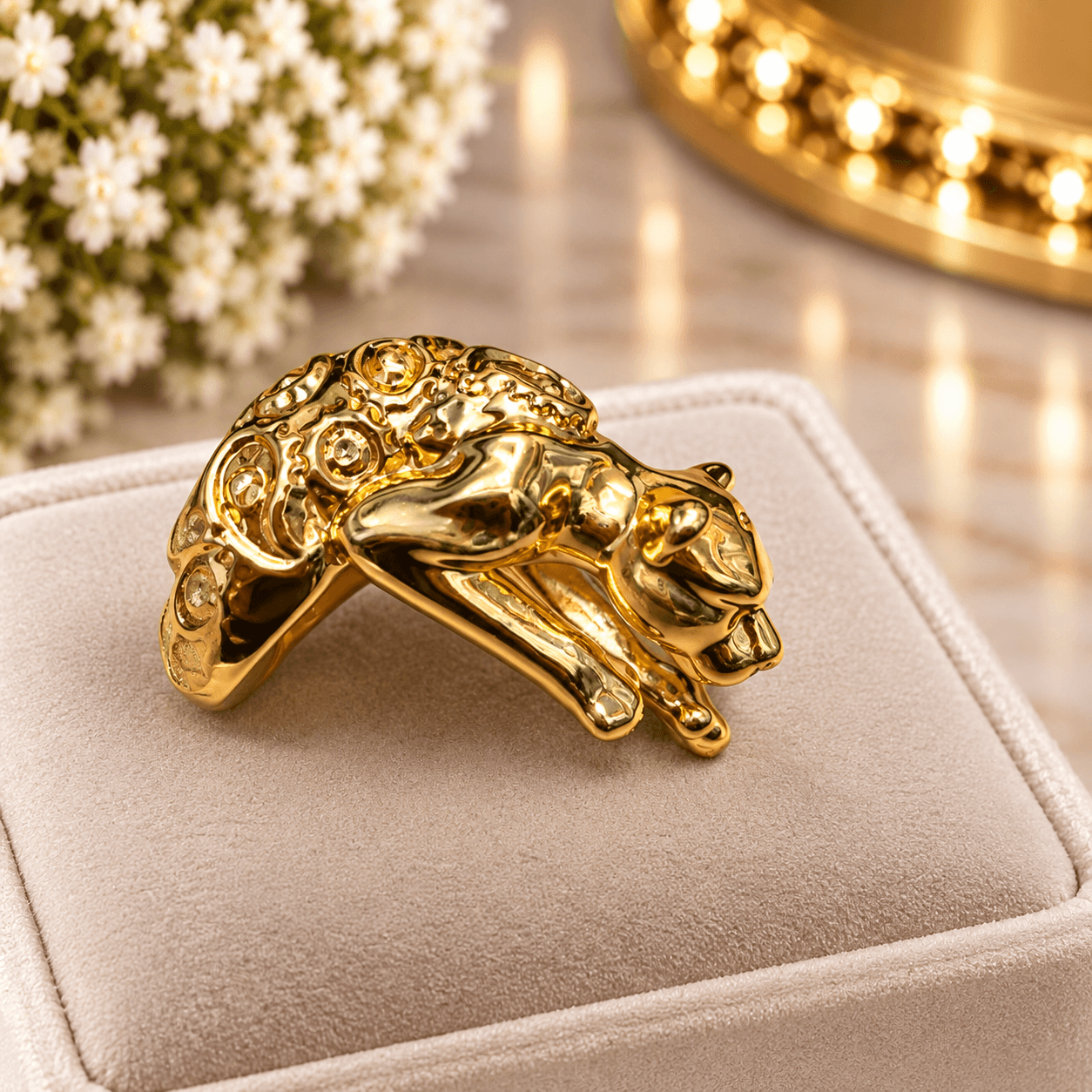 GOLDEN PANTHER RING